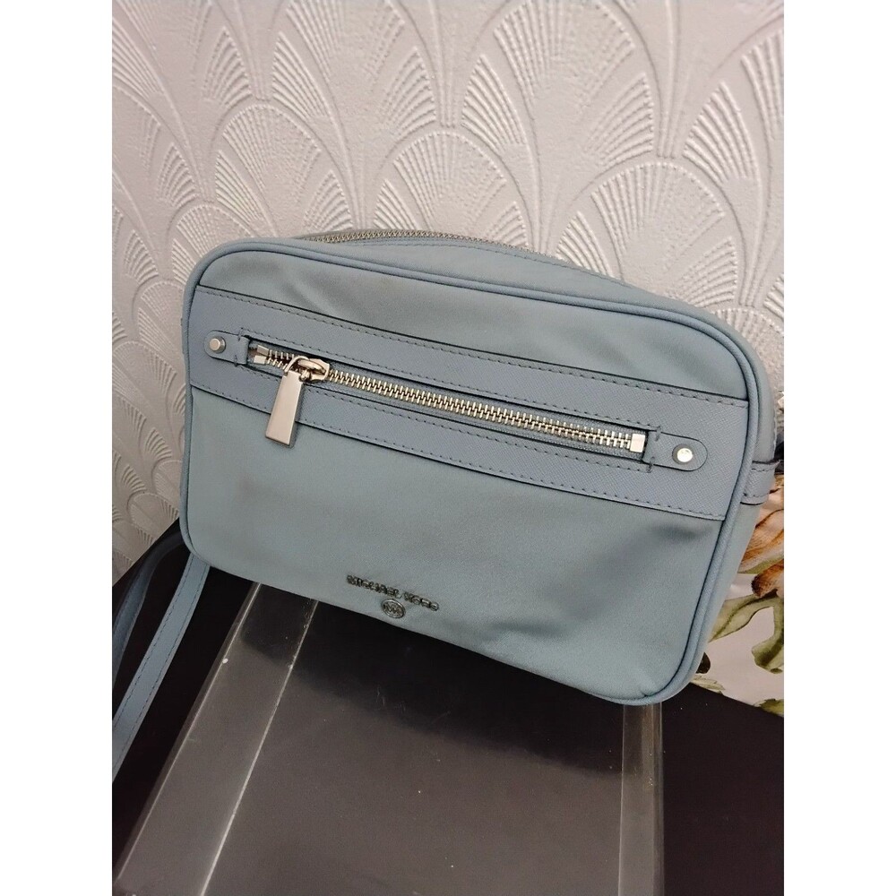 Michael Kors crossbody purse